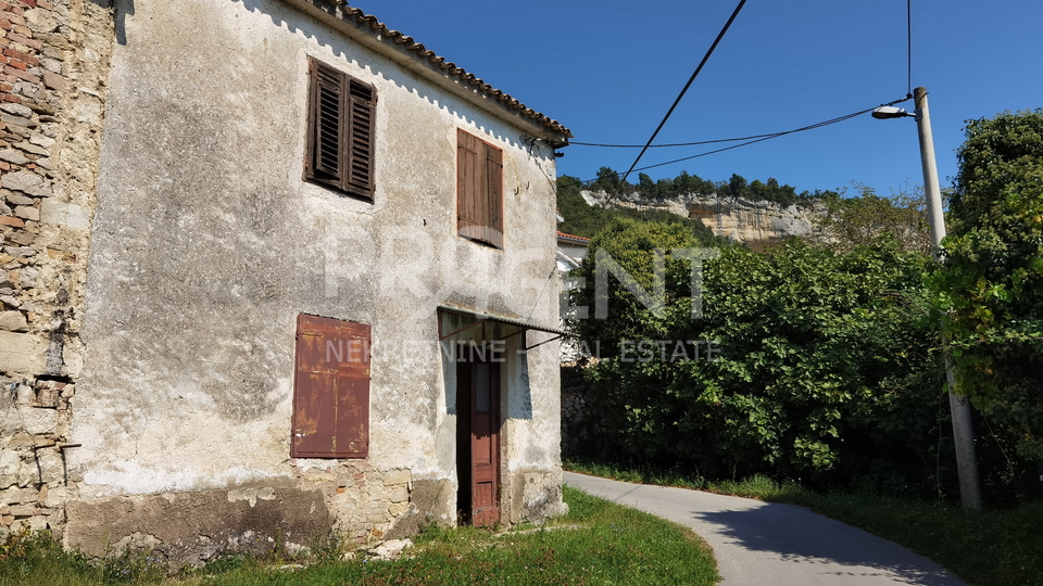 House, 100 m2, For Sale, Buzet - Čiritež