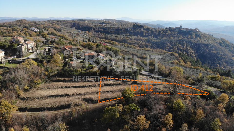 Istrien / Grožnjan, Baugrundstück mit Blick auf Grožnjan