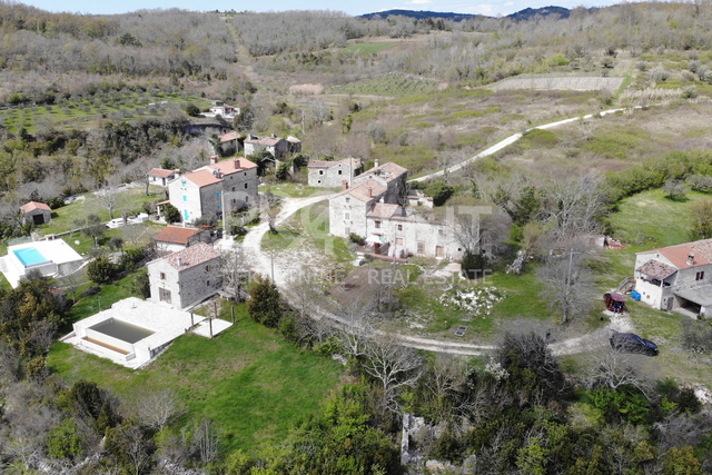 Land, 15140 m2, For Sale, Grožnjan