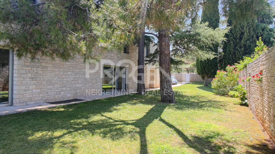 UMAG, LOVRECICA, VILLA, FIRST ROW TO THE SEA, FOR SALE