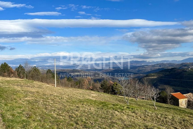 Land, 1272 m2, For Sale, Pazin - Zamask