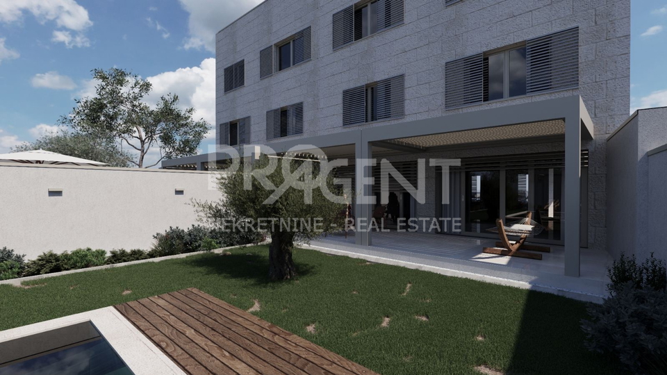 ISTRA, RESIDENTIAL BUILDING, TAR, FOR SALE