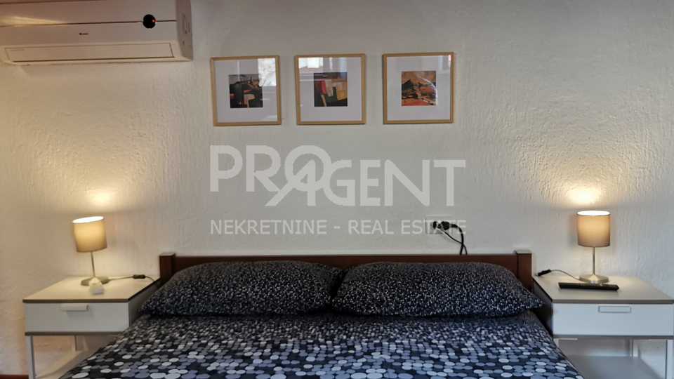 STUDIO-APARTMENT IN BUZET ZU VERKAUFEN