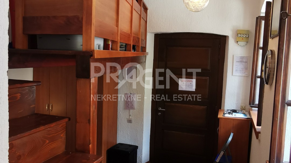 STUDIO-APARTMENT IN BUZET ZU VERKAUFEN