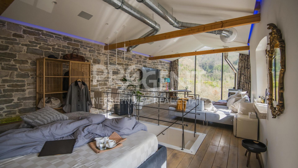 ISTRA, GROŽNJAN, KUĆA S BAZENOM, PRODAJE SE