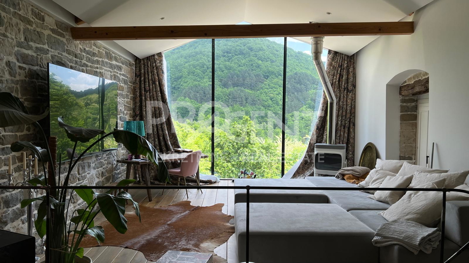 ISTRA, GROŽNJAN, KUĆA S BAZENOM, PRODAJE SE