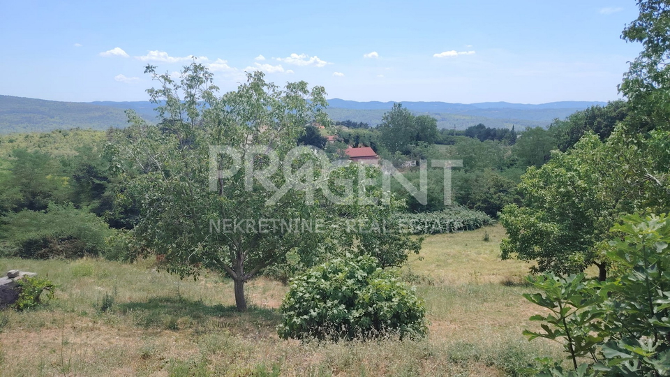 ISTRA, ROČ, BUILDING LAND, FOR SALE