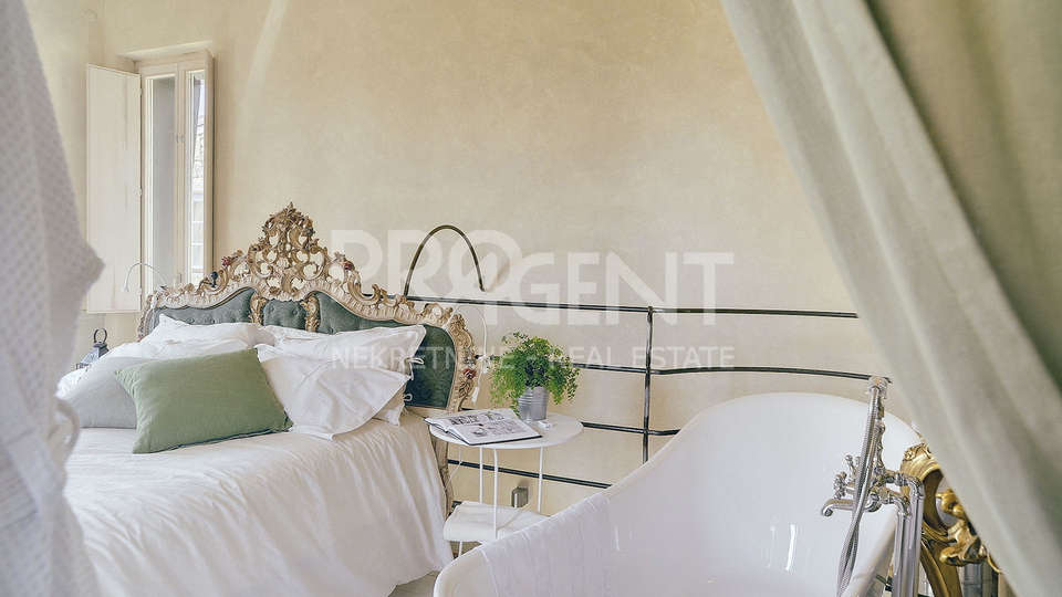 ISTRA, GROŽNJAN, KUĆA S BAZENOM, PRODAJE SE