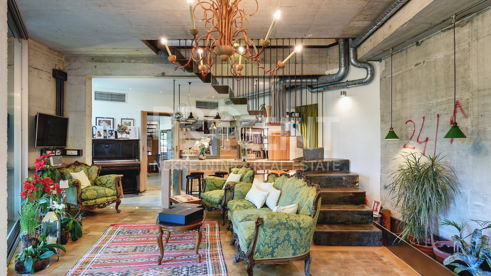 ISTRA, GROŽNJAN, KUĆA S BAZENOM, PRODAJE SE