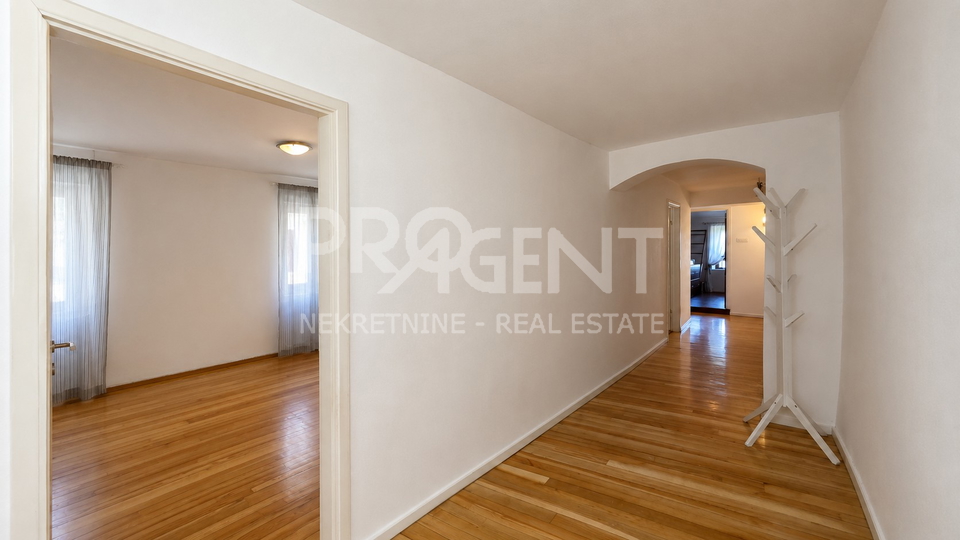 Apartment&comma; 163 m2&comma; For Sale&comma; Motovun