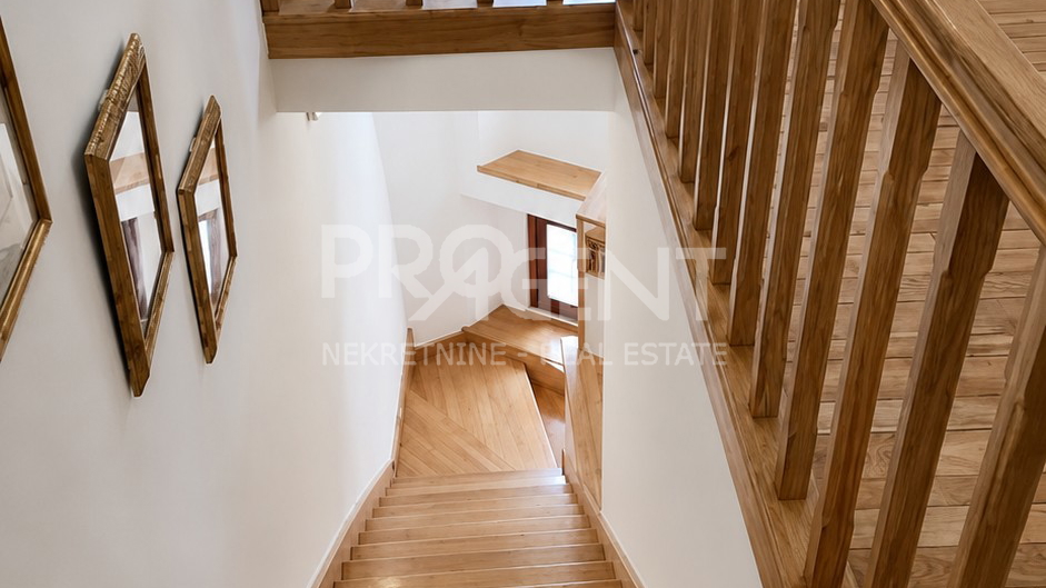 Apartment&comma; 163 m2&comma; For Sale&comma; Motovun