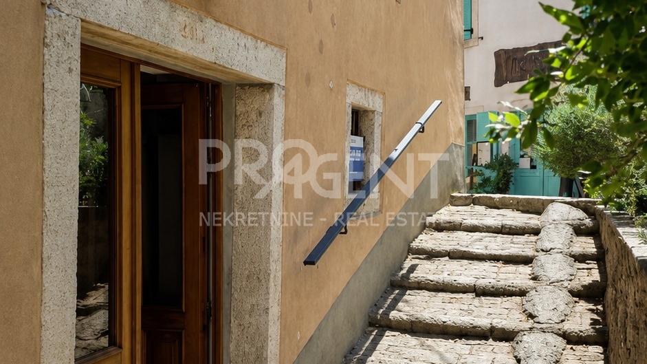 Apartment&comma; 163 m2&comma; For Sale&comma; Motovun