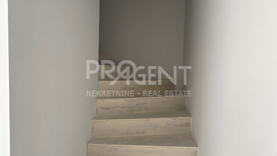 ISTRA&comma; RO&Ccaron;&comma; KU&Cacute;A&comma; PRODAJE SE