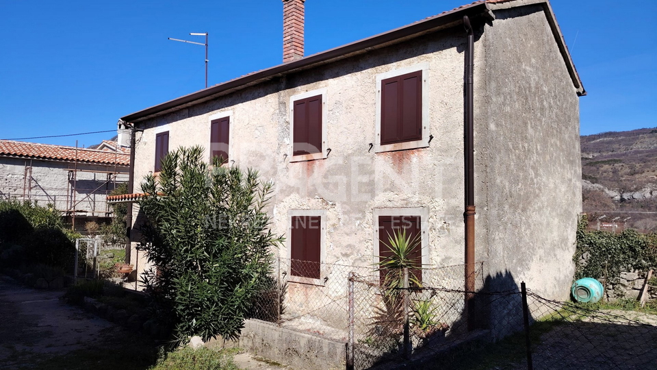 House, 170 m2, For Sale, Buzet - Roč