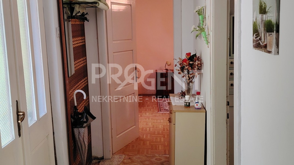 STARA KUĆA, LUPOGLAV, PRODAJE SE