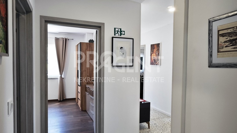 HOUSE WITH A POOL, BUZET, FOR SALE
