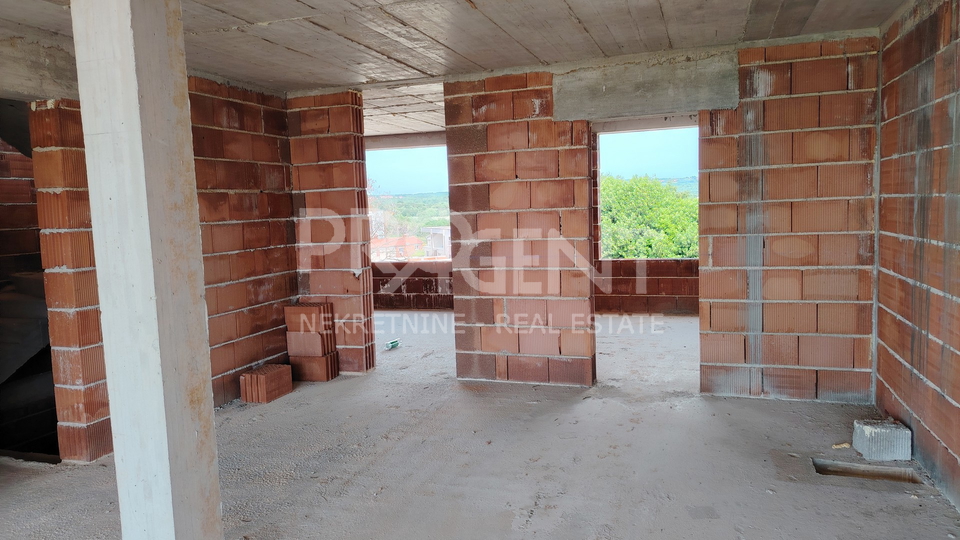 ISTRA, RESIDENTIAL BUILDING, TAR, FOR SALE