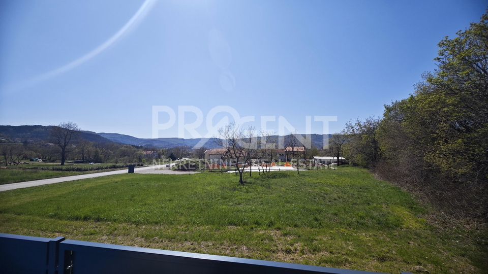 HOUSE WITH A POOL, BUZET, FOR SALE