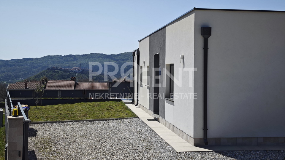 HOUSE WITH A POOL, BUZET, FOR SALE