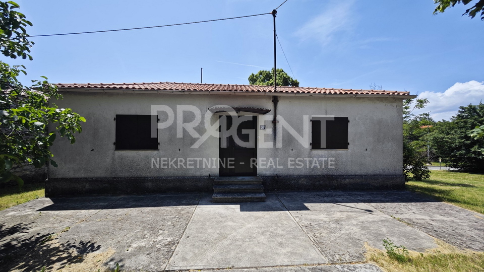 STARA KUĆA, LUPOGLAV, PRODAJE SE