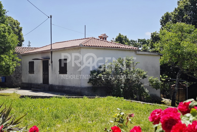 ISTRA, LUPOGLAV, HAUS, ZU VERKAUFEN