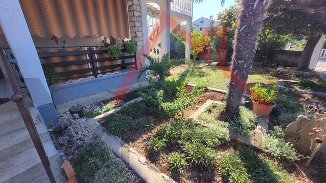 VRSI - MULO - Detached house, 100 m from the sea