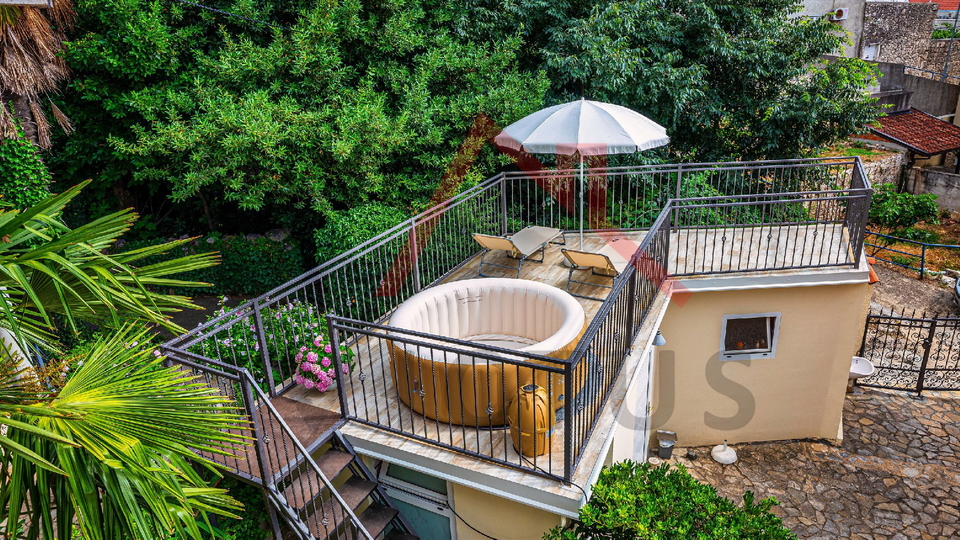 NOVI VINODOLSKI &ndash; Kleines Haus in der N&auml;he des Zentrums