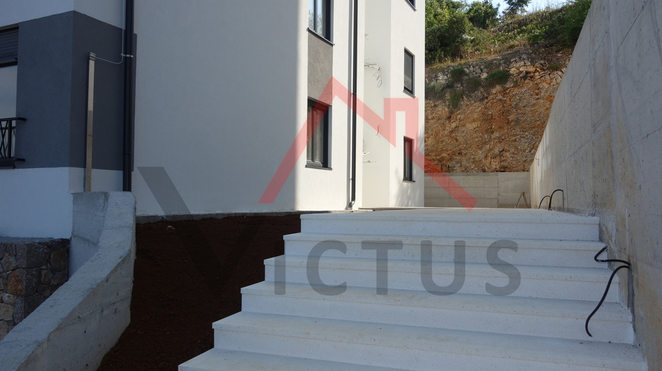 CRIKVENICA - ground floor apartment