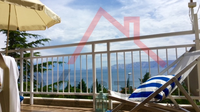 NOVI VINODOLSKI - 2 bedrooms + bathroom, 76 m2, apartment with an open sea view