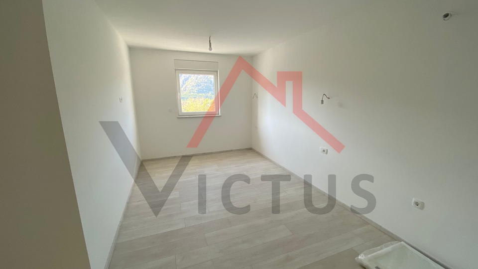 GRIŽANE - 3 Schlafzimmer + Badezimmer, Wohnung in einem Neubau mit Terrasse, 97 m2