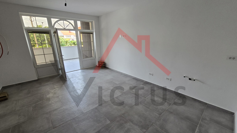 CRIKVENICA - 1 Schlafzimmer + Badezimmer, Wohnung im Erdgeschoss, 40 m2