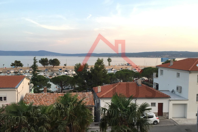 CRIKVENICA - Freistehendes Haus, 50 Meter vom Meer entfernt