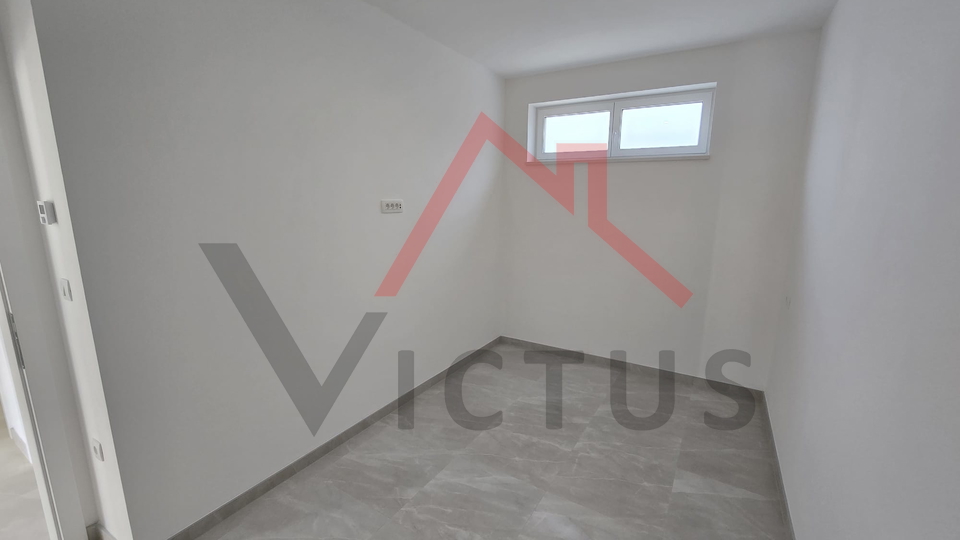 CRIKVENICA - 2 Schlafzimmer + Badezimmer, Erdgeschoss, 72 m2