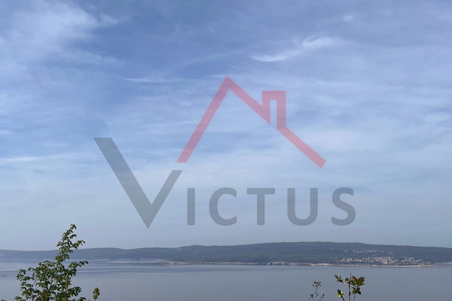 CRIKVENICA - Terreno edificabile con vista mare e progetto per una villa bifamiliare con piscina