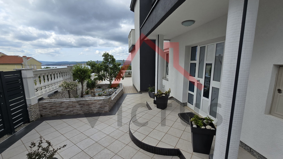 Casa, 250 m2, Vendita, Crikvenica