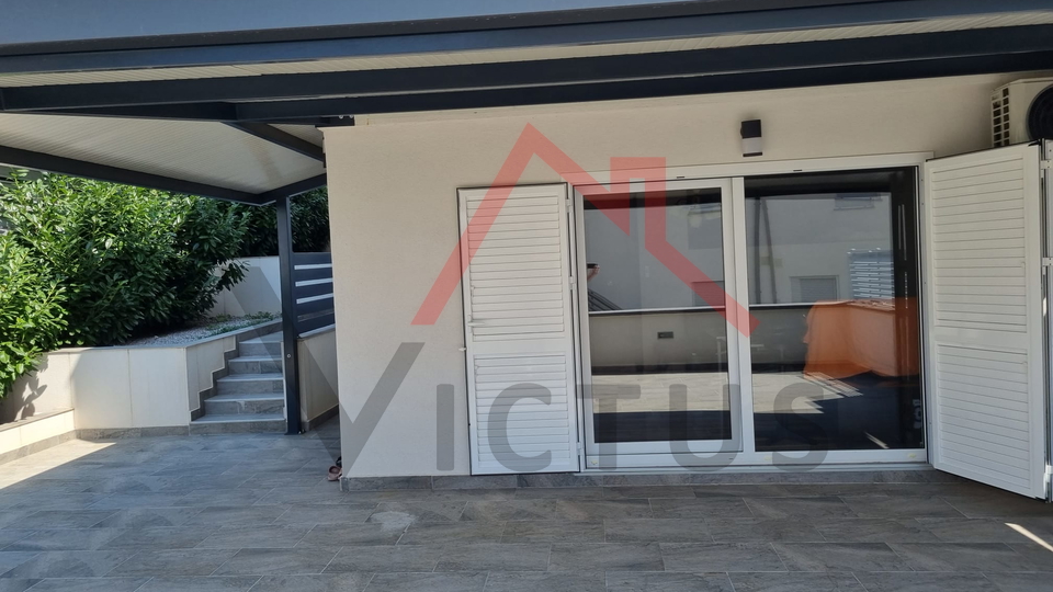 CRIKVENICA - Zwei Wohnungen, Neubau mit Meerblick, 95 m2