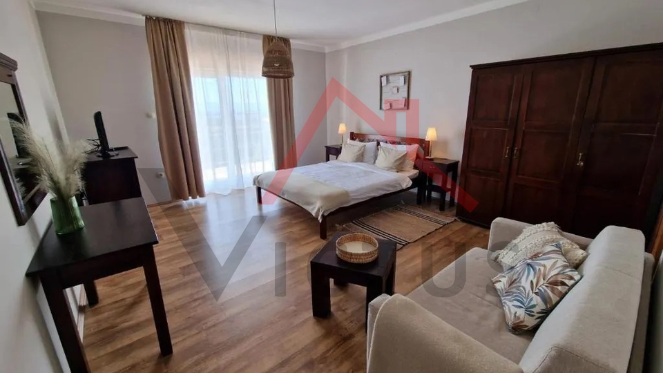 CRIKVENICA - 2 Schlafzimmer, Apartment mit Balkon und Panoramablick auf das Meer, 101 m2