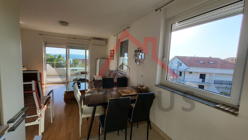 CRIKVENICA - 2 camere da letto, appartamento con vista mare, 70 m2