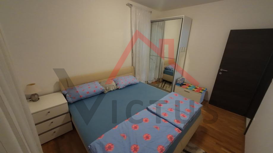 CRIKVENICA - 2 Schlafzimmer, Wohnung mit Balkon, 54 m2