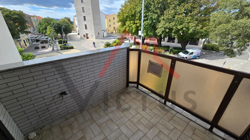 NOVI VINODOLSKI - Apartment in the city center, 66 m2