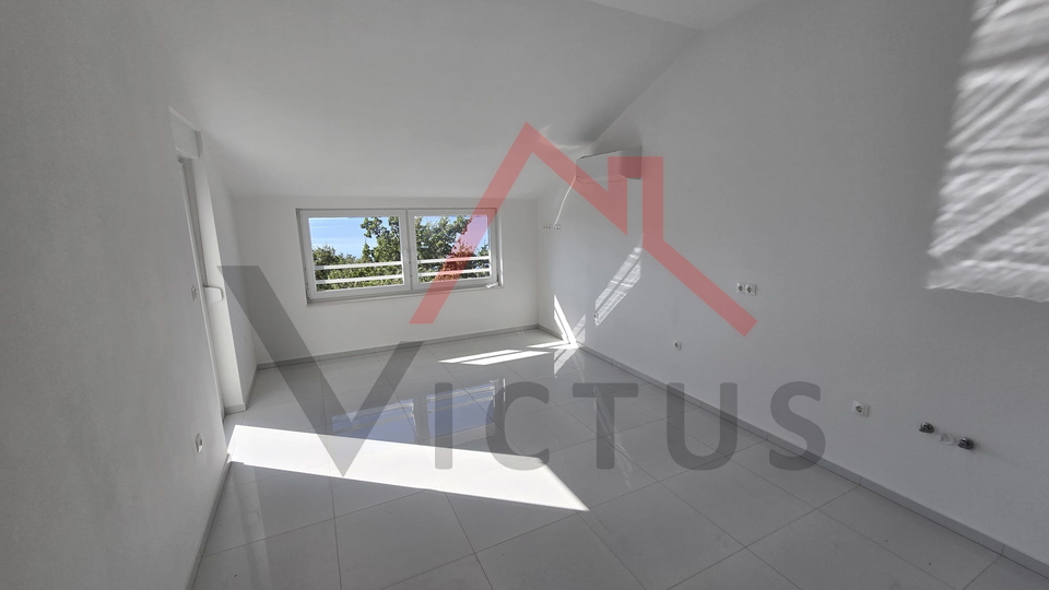 CRIKVENICA - Two-story apartment in a new building, 150 meters from the sea, 108 m2