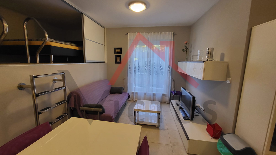 CRIKVENICA - 1 Schlafzimmer + Badezimmer, Wohnung mit Pool, 38 m2