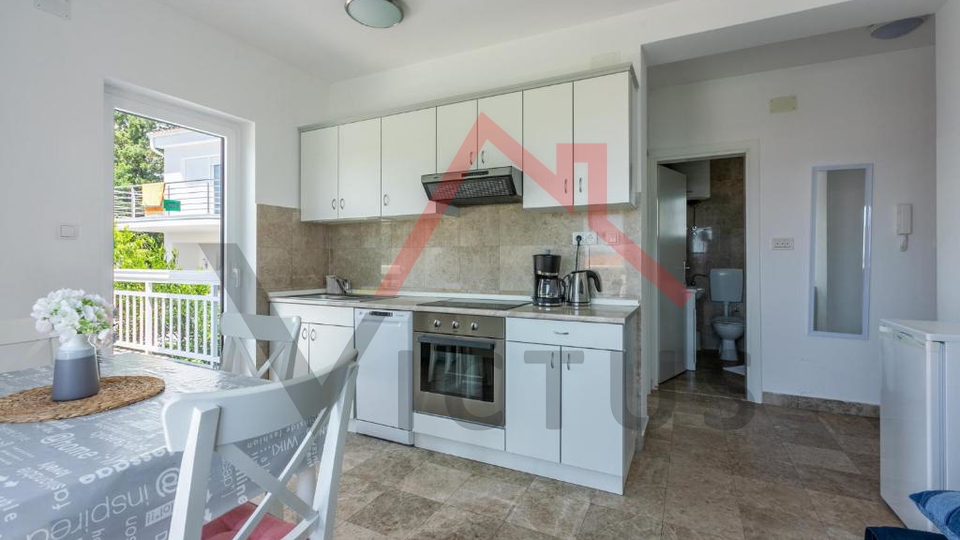 DRAMALJ - Samostojeća kuća s 6 apartmana