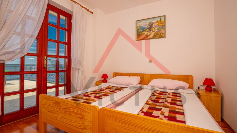CRIKVENICA - Dvije kuće s bazenom i maslinikom