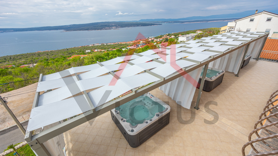 CRIKVENICA - Dvije kuće s bazenom i maslinikom