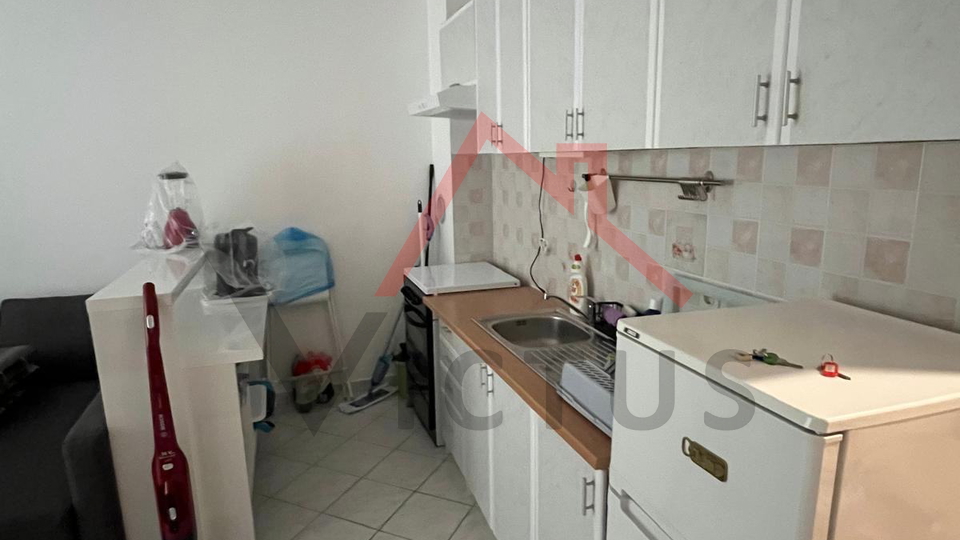 DRAMALJ - Studio apartment with sea view and parking&comma; 34 m2