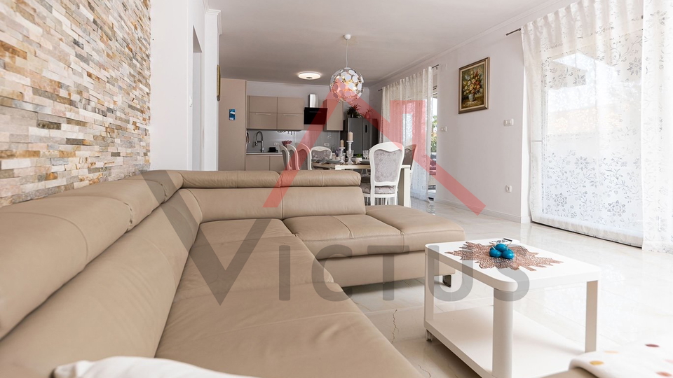 Haus, 180 m2, Verkauf, Crikvenica