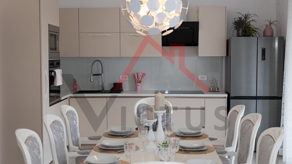 Haus, 180 m2, Verkauf, Crikvenica