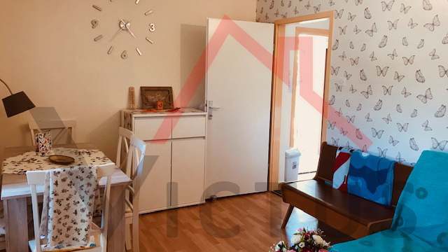 NOVI VINODOLSKI - House with 3 separate apartments and garage