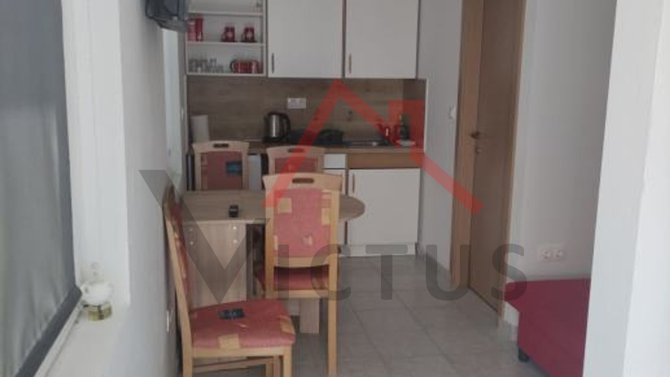 JADRANOVO - Manja kuća u blizini mora